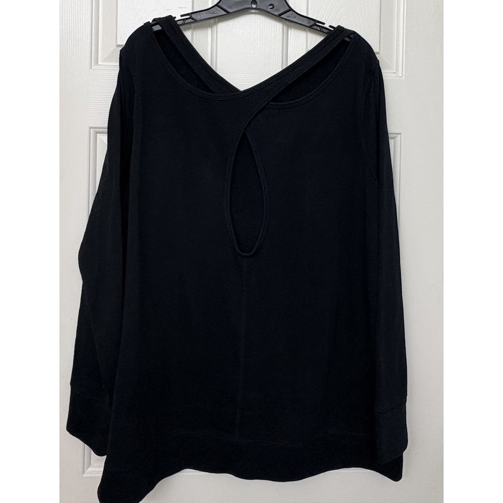 Old Navy Active Black Open Cross Back Long Sleeve Sweatshirt Plus 2XL Yoga Gym - Picture 2 of 5